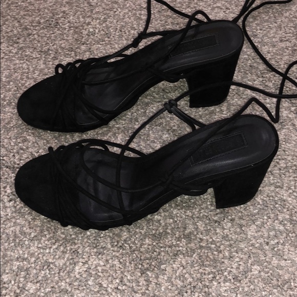 Lace up sandal - Picture 1 of 4